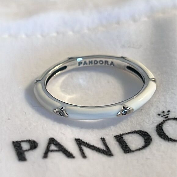 Pandora Me Stones and Enamel Ring - Picture 7 of 7